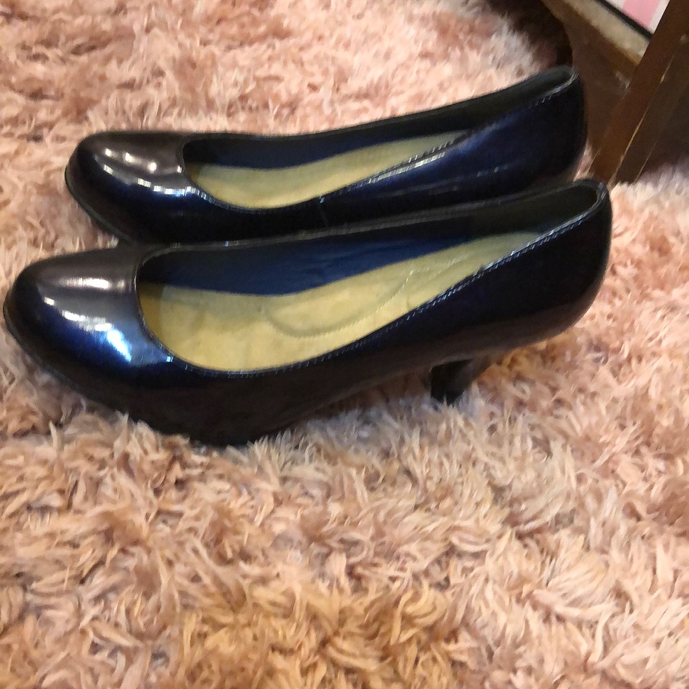 Blue Heels
